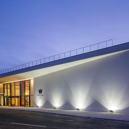 Evolutee Hotel Óbidos Exteriör bild The new building of the University of Applied Sciences