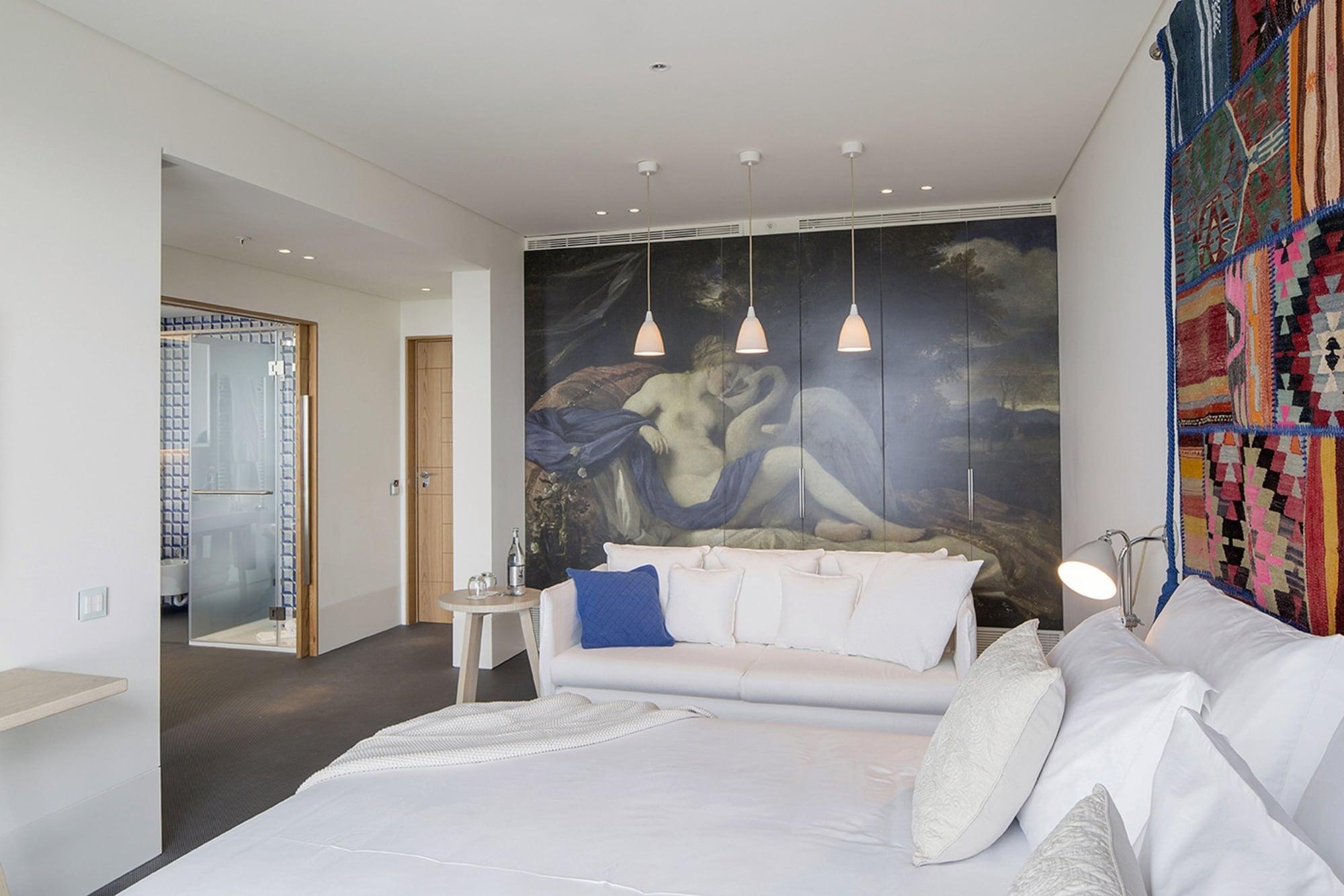 Evolutee Hotel Óbidos Exteriör bild A room at the Hotel